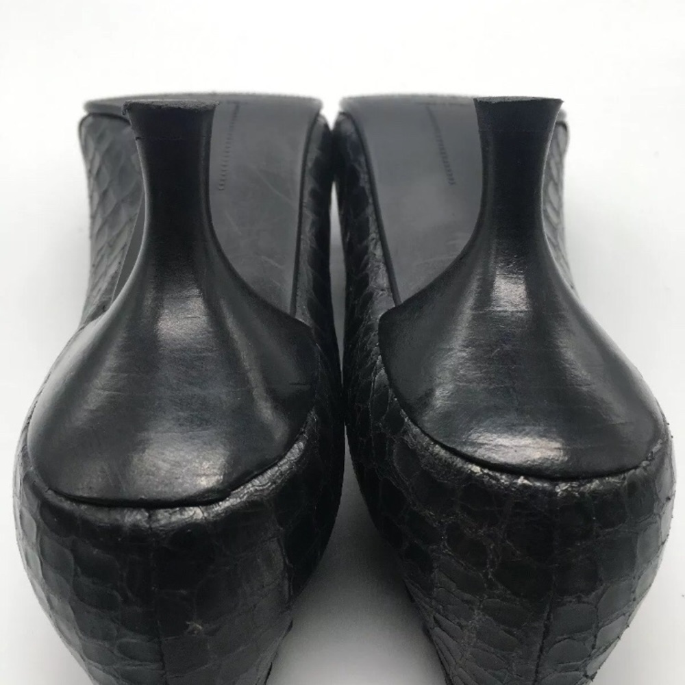 Stuart Weitzman Pointy Toe Pump Heels Size 7.5ss - image 8